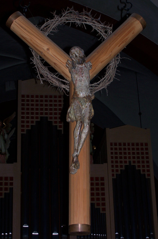 "Ich hab keine anderen Hände als Deine Hände" - Kreuz in St. Thomas, Eifel