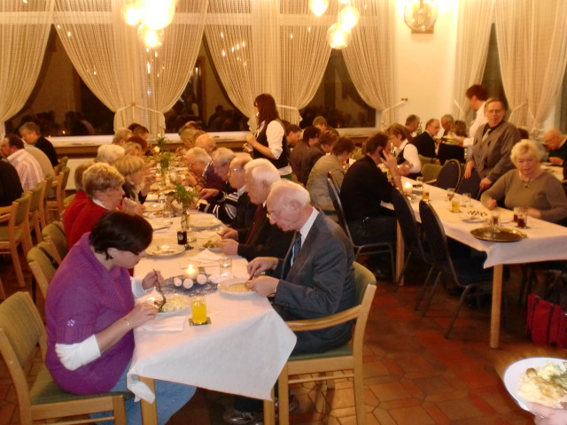 Abendessen im FORUM Mutter Josepha