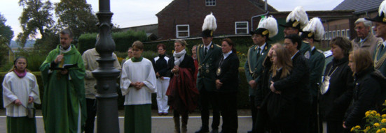 Segnung der Stele in Aengenesch